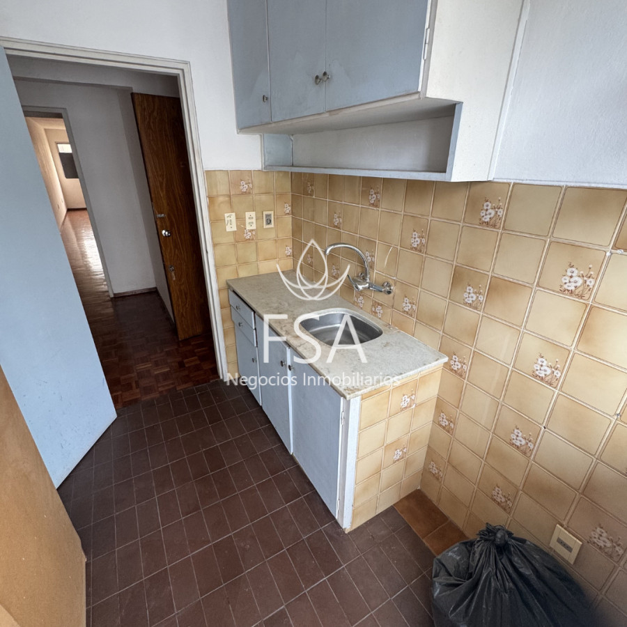 Apartamento ID.474 - Alquiler Apartamento Monoambiente Balcon Centro Montevideo E