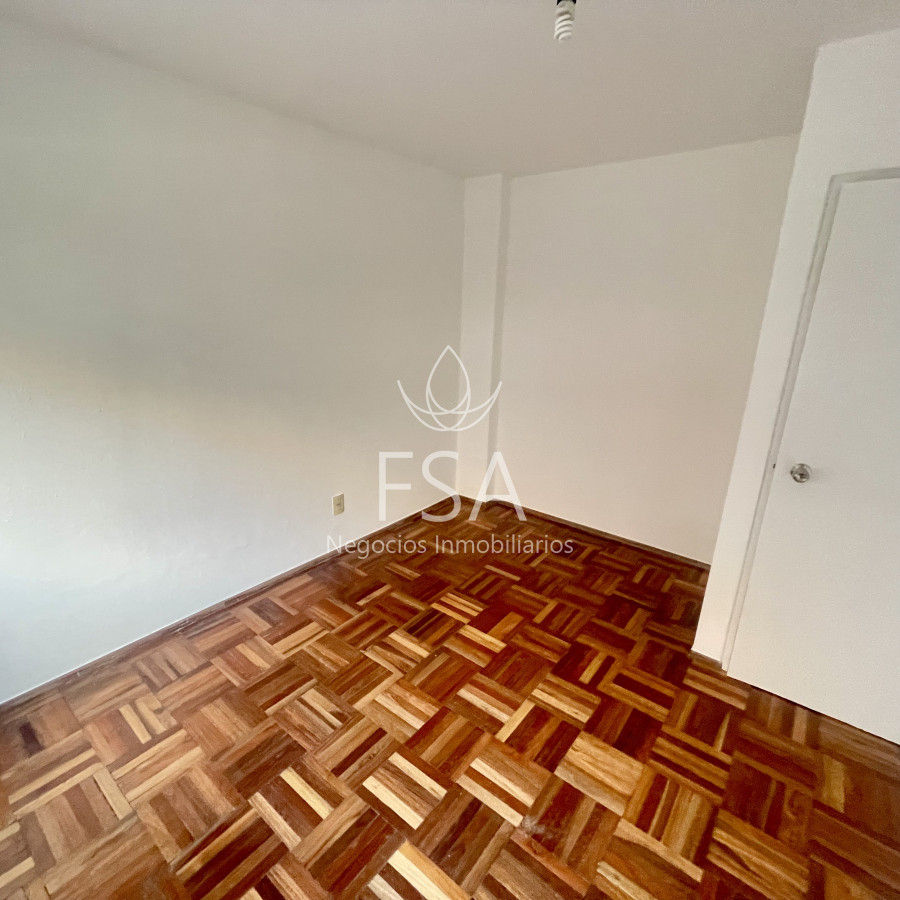 Apartamento ID.303 - Alquiler Apartamento 1 Dormitorio Cordon Sur Montevideo St