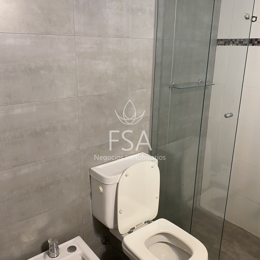 Apartamento ID.154 - Venta Apartamento 3 Dormitorios 3 Baños Centro Montevideo Ev