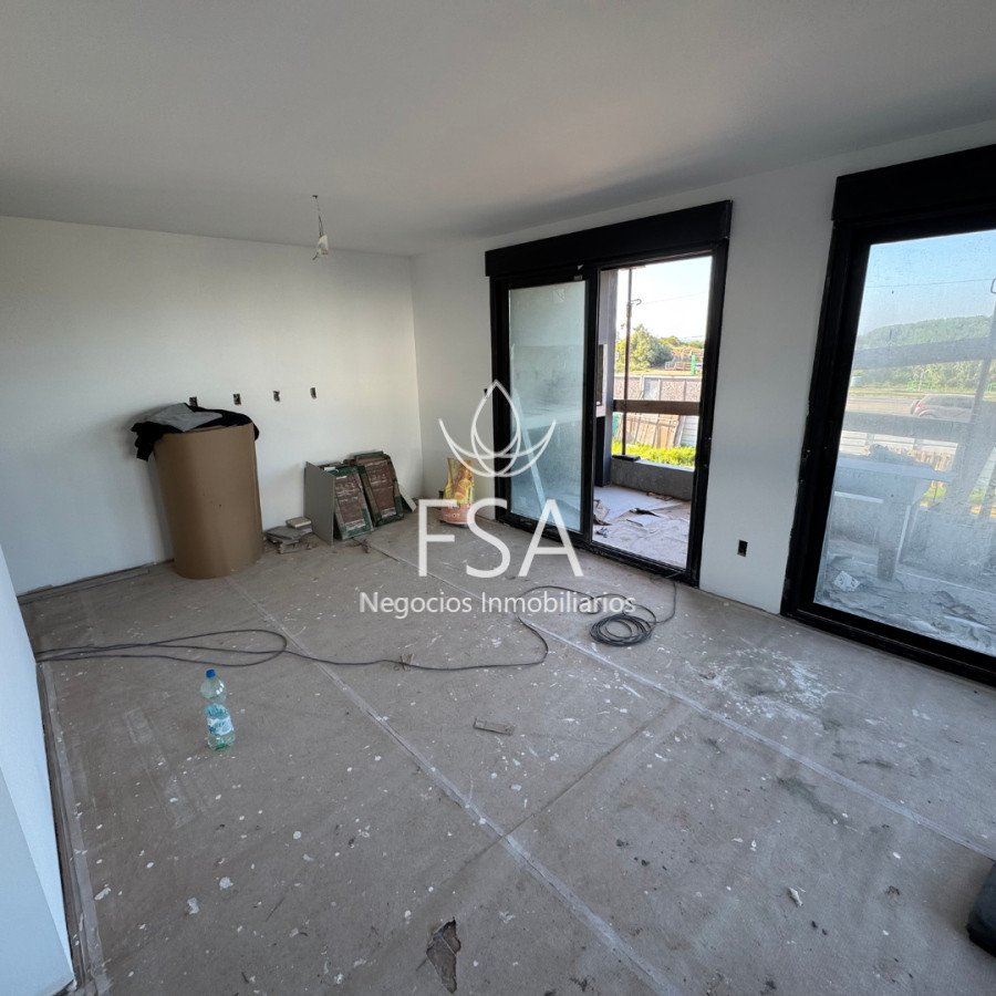 Apartamento ID.231 - Venta Apartamento 2 Dormitorios Parrillero Garage Parque Carrasco Canelones F