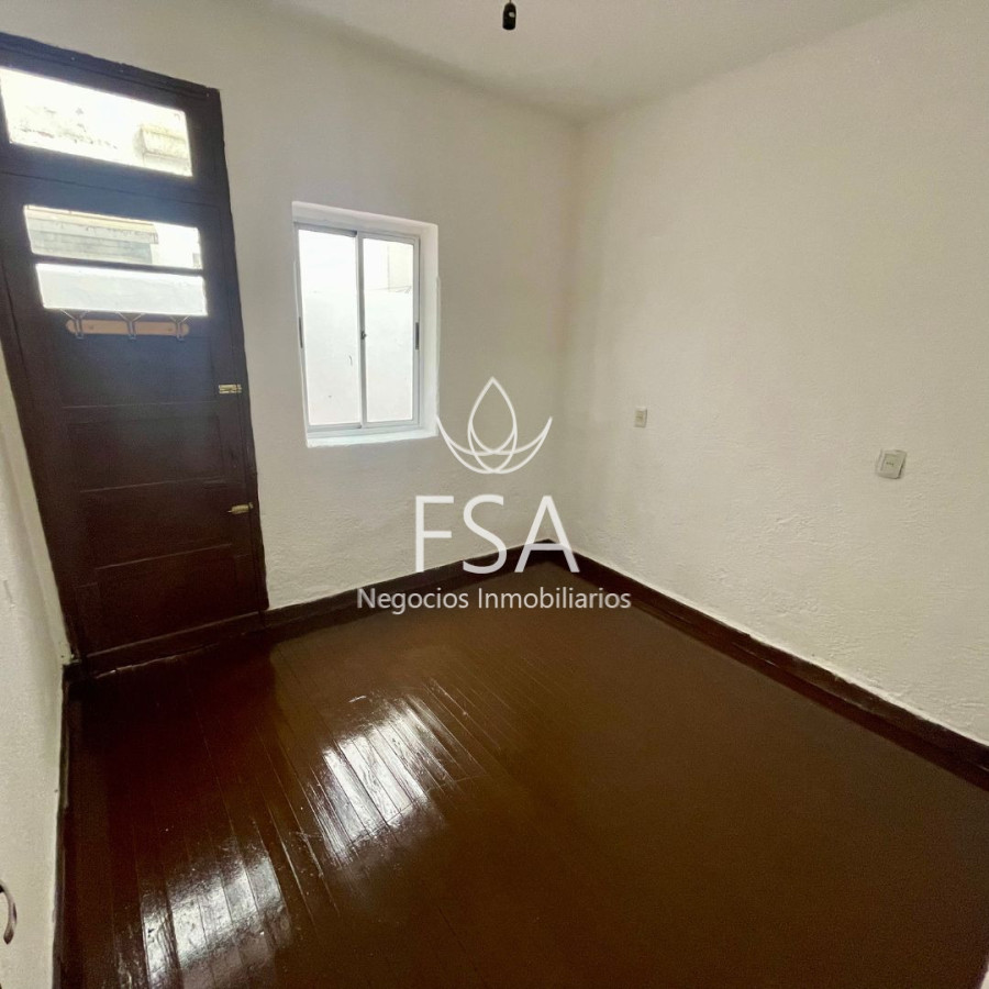 Apartamento ID.411 - Alquiler Apartamento 2 Dormitorios Patio Centro Montevideo St