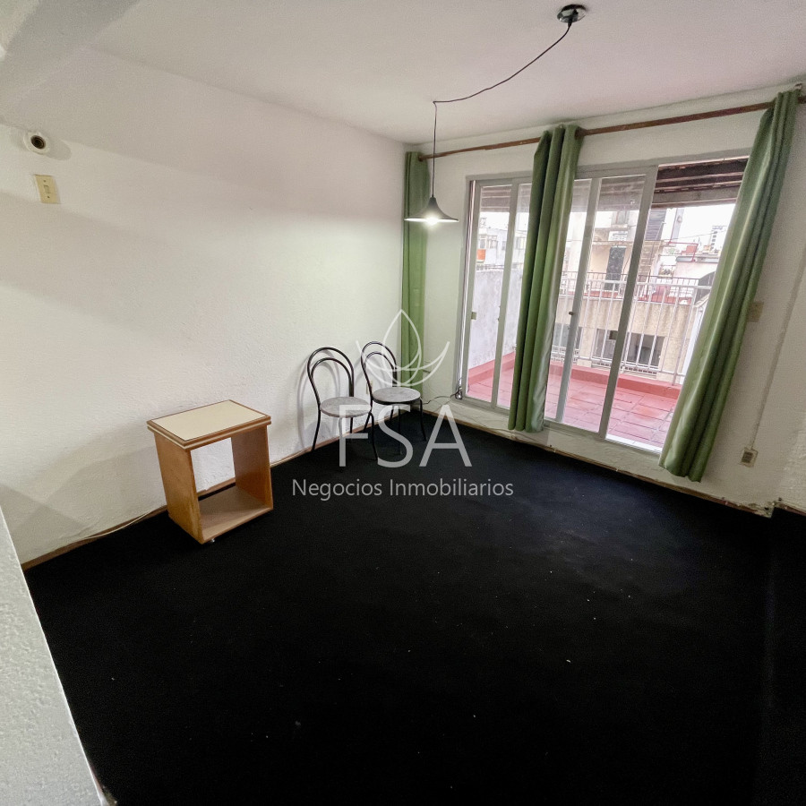 Apartamento ID.335 - Alquiler Apartamento 1 Dormitorio Terraza Exclusiva Semi Amueblado Cordon Montevideo St