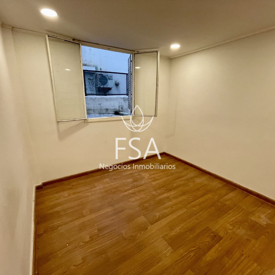 Apartamento ID.149 - Alquiler Apartamento 2 Dormitorios Patio Centro Montevideo St