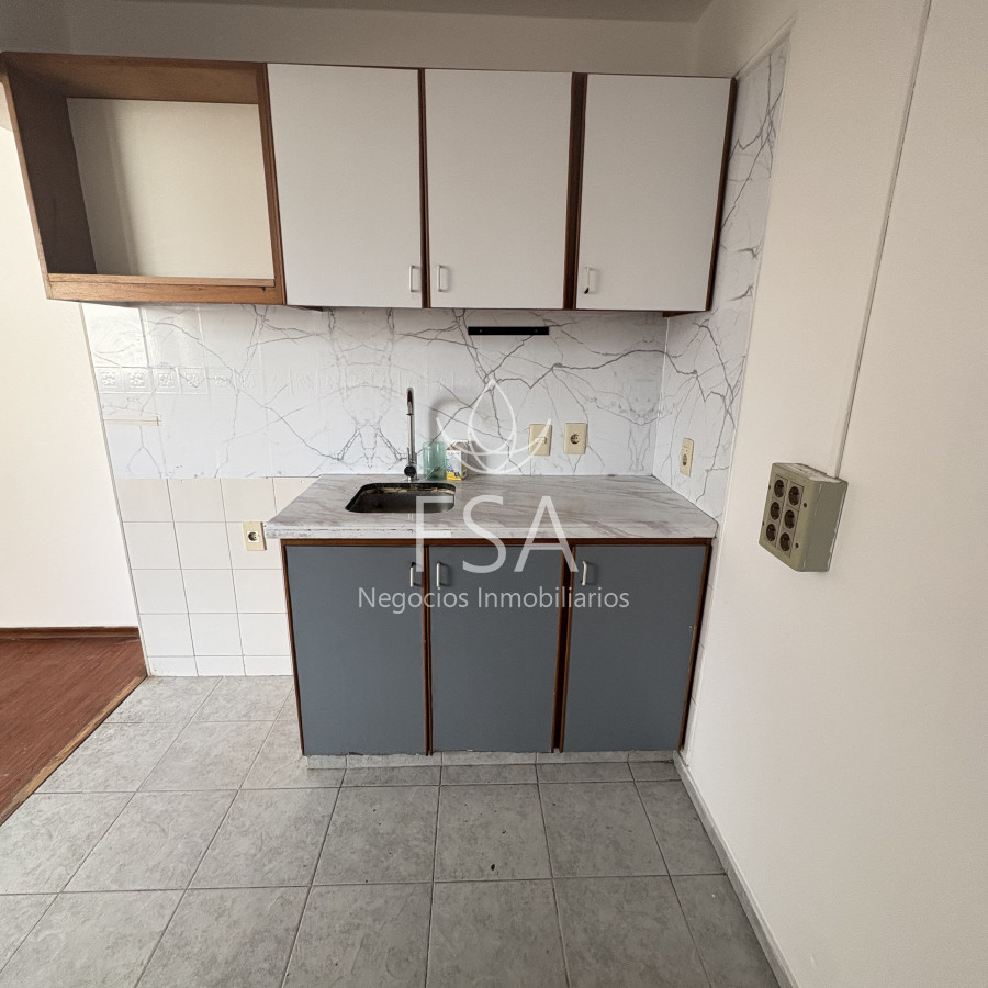 Apartamento ID.351 - Alquiler Apartamento 1 Dormitorio Parrillero Malvin Montevideo Ev