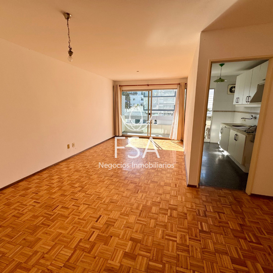 Apartamento ID.254 - Venta Apartamento 2 Dormitorios Garaje Punta Carretas Montevideo E