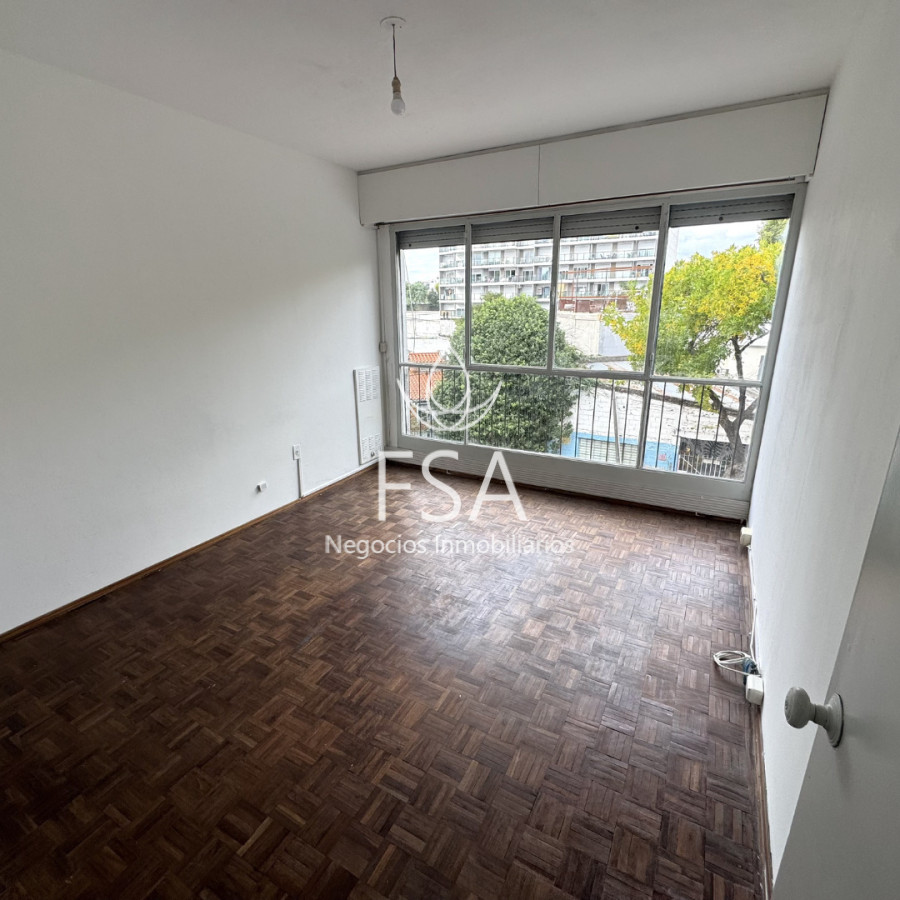 Apartamento ID.459 - Alquiler Apartamento 2 Dormitorios Garaje Tres Cruces Montevideo E