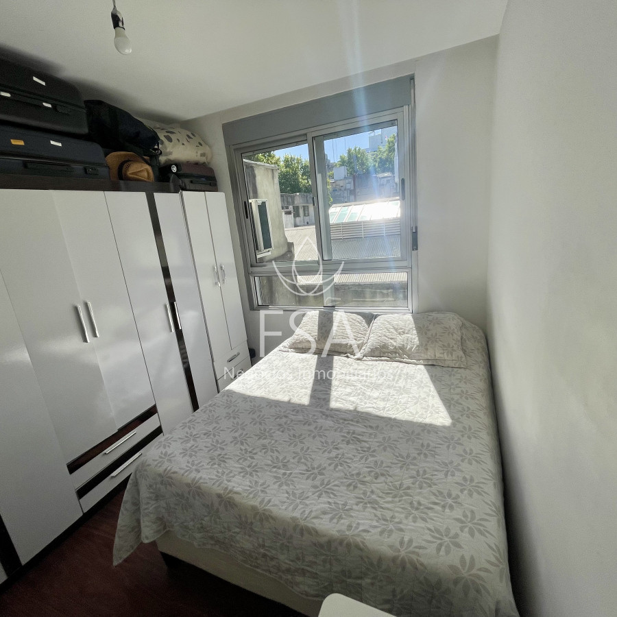 Apartamento ID.52 - Venta Apartamento 1 Dormitorio Balcón Con Renta Centro Montevideo St