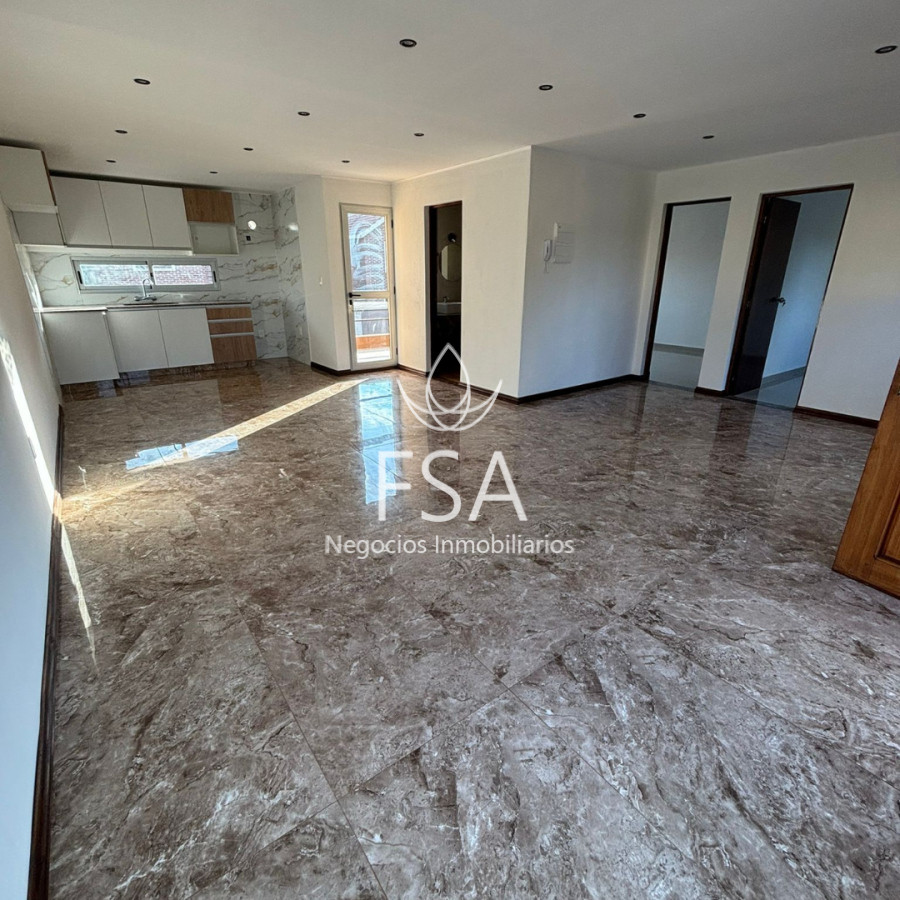 Apartamento ID.240 - Alquiler Apartamento 2 Dormitorios Terraza Estacionamiento Pinar Sur Canelones F