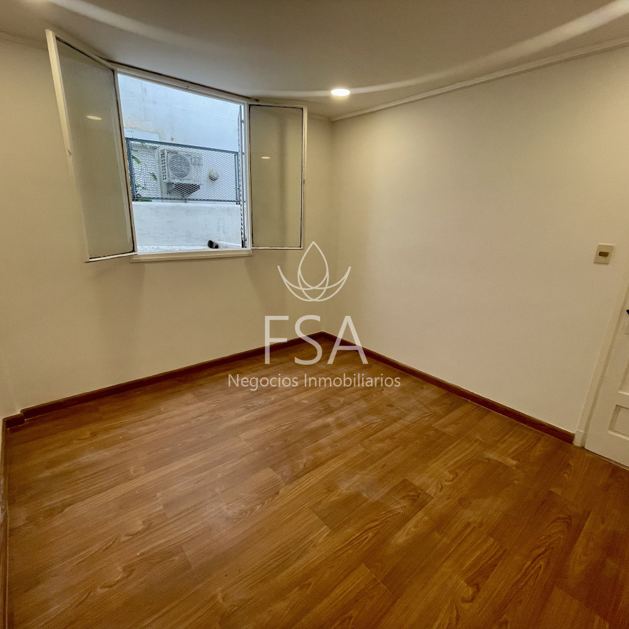 Apartamento ID.149 - Alquiler Apartamento 2 Dormitorios Patio Centro Montevideo St