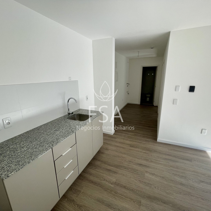 Apartamento ID.321 - Venta Apartamento 2 Dormitorios A Estrenar Con Patio Parque Batlle Montevideo St