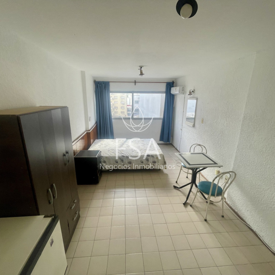 Apartamento ID.408 - Alquiler Apartamento Traspaso Monoambiente Cordon Montevideo St