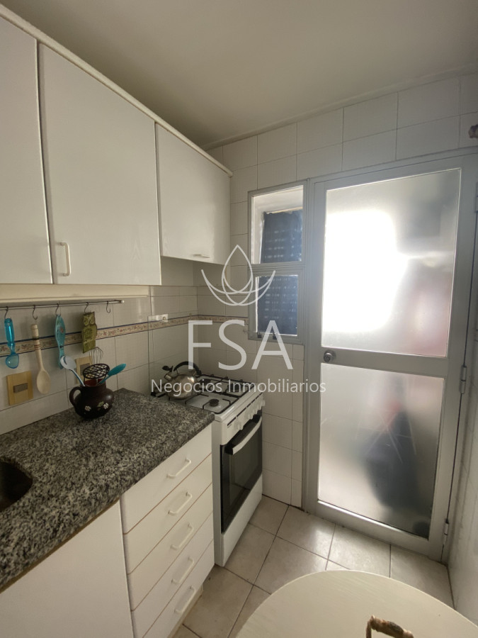Apartamento ID.120 - Alquiler Apartamento 1 Dormitorio Amoblado Pocitos Montevideo Ev