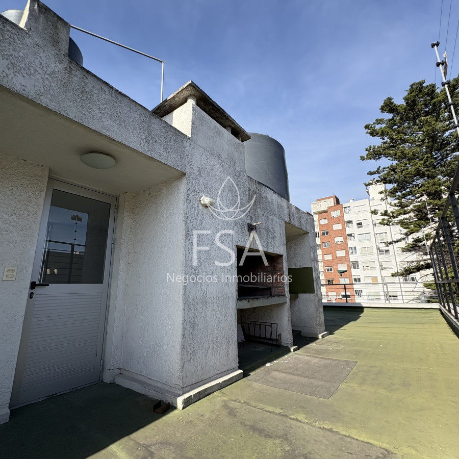Apartamento ID.386 - Alquiler Apartamento 1 Dormitorio Piscina Pocitos Montevideo Ev