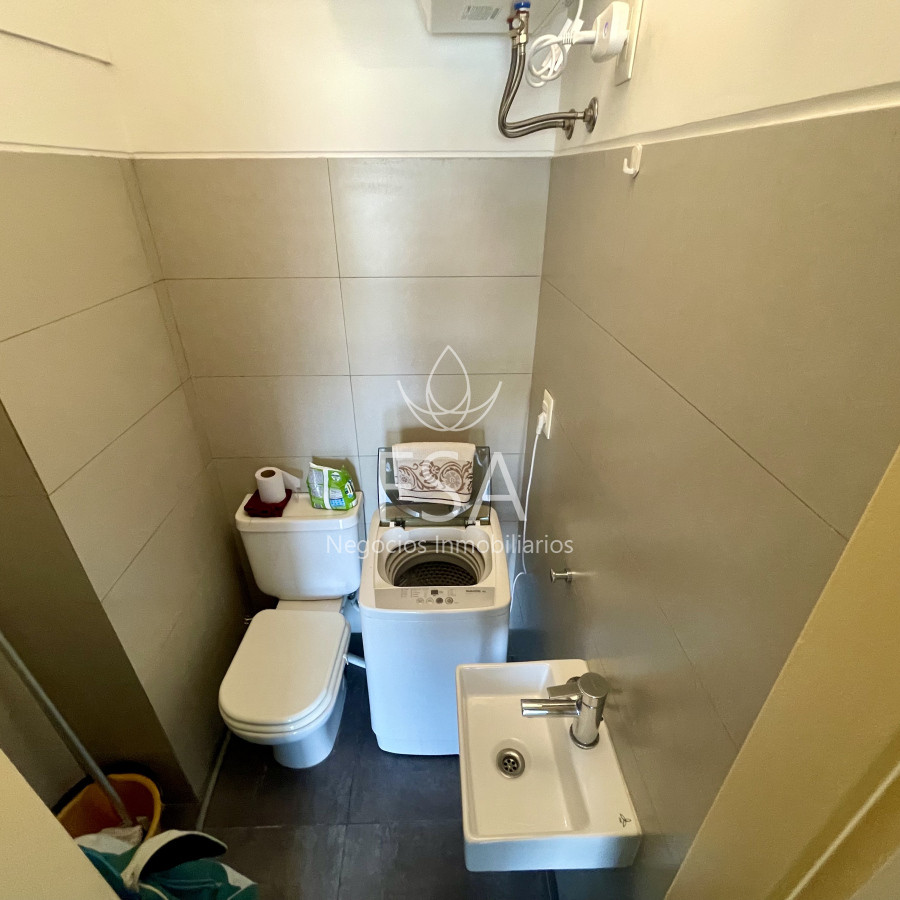 Apartamento ID.178 - Alquiler Apartamento 2 Dormitorios Balcon Al Frente Punta Carretas Montevideo St