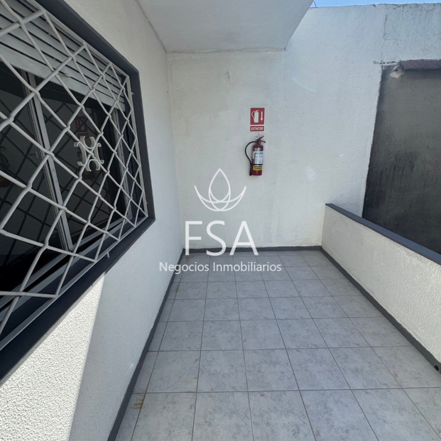 Apartamento ID.409 - Alquiler Apartamento 4 Dormitorios Malvin Sur Montevideo E