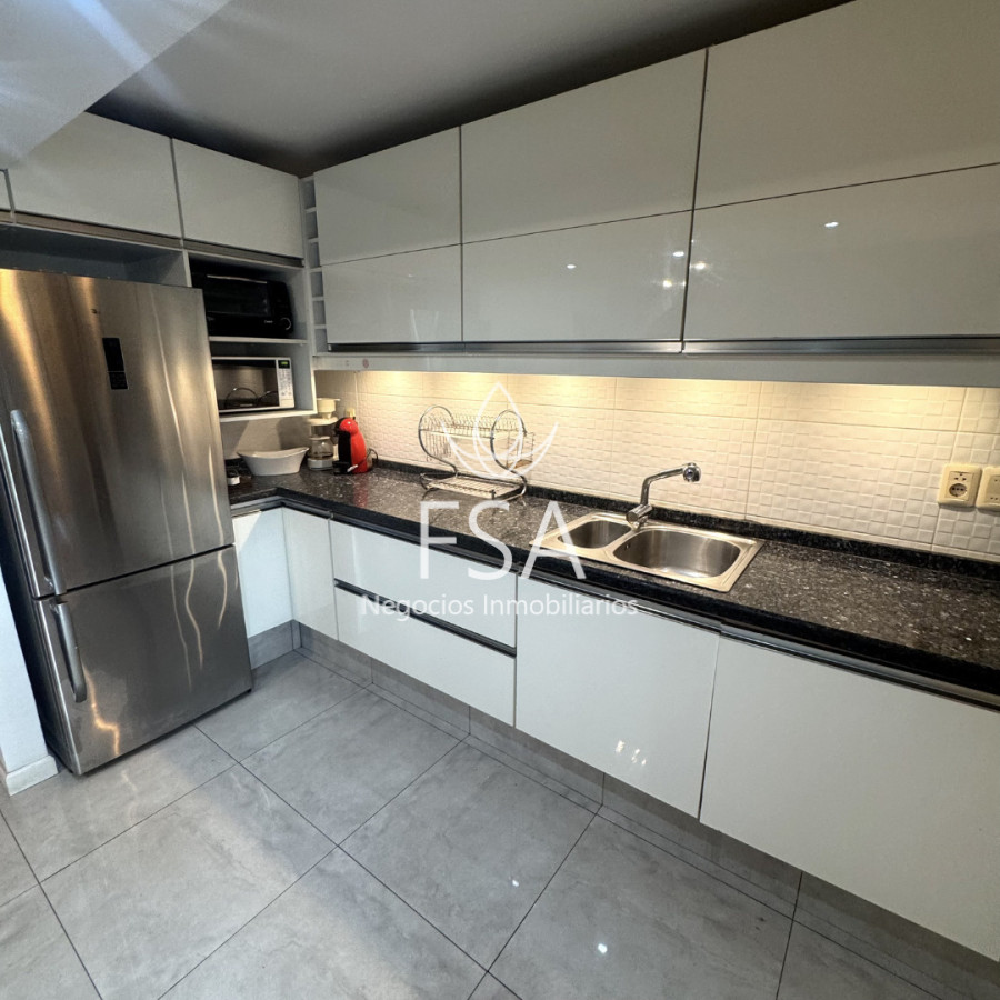 Apartamento ID.443 - Venta Apartamento 2 Dormitorios Garaje Parque Rodó Montevideo E