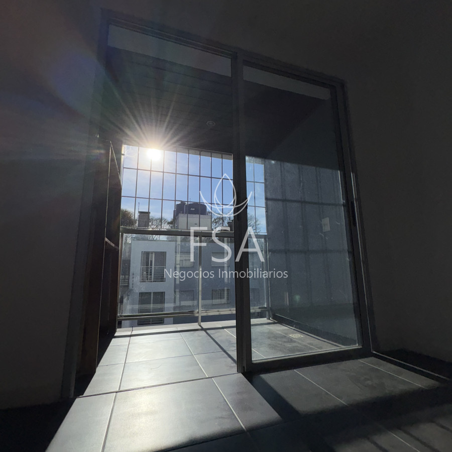 Apartamento ID.386 - Alquiler Apartamento 1 Dormitorio Piscina Pocitos Montevideo Ev