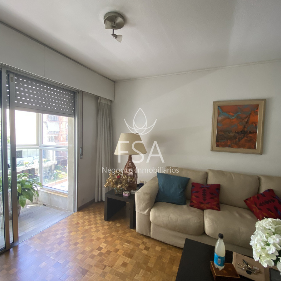 Apartamento ID.120 - Alquiler Apartamento 1 Dormitorio Amoblado Pocitos Montevideo Ev