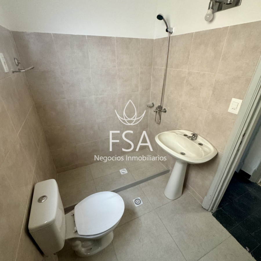 Apartamento ID.448 - Alquiler Apartamento 3 Dormitorios Balcón Prado Montevideo E