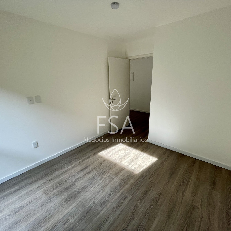 Apartamento ID.321 - Venta Apartamento 2 Dormitorios A Estrenar Con Patio Parque Batlle Montevideo St