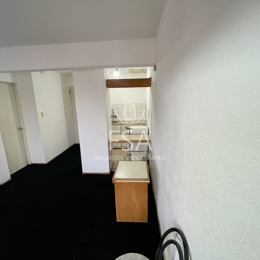 Apartamento ID.335 - Alquiler Apartamento 1 Dormitorio Terraza Exclusiva Semi Amueblado Cordon Montevideo St