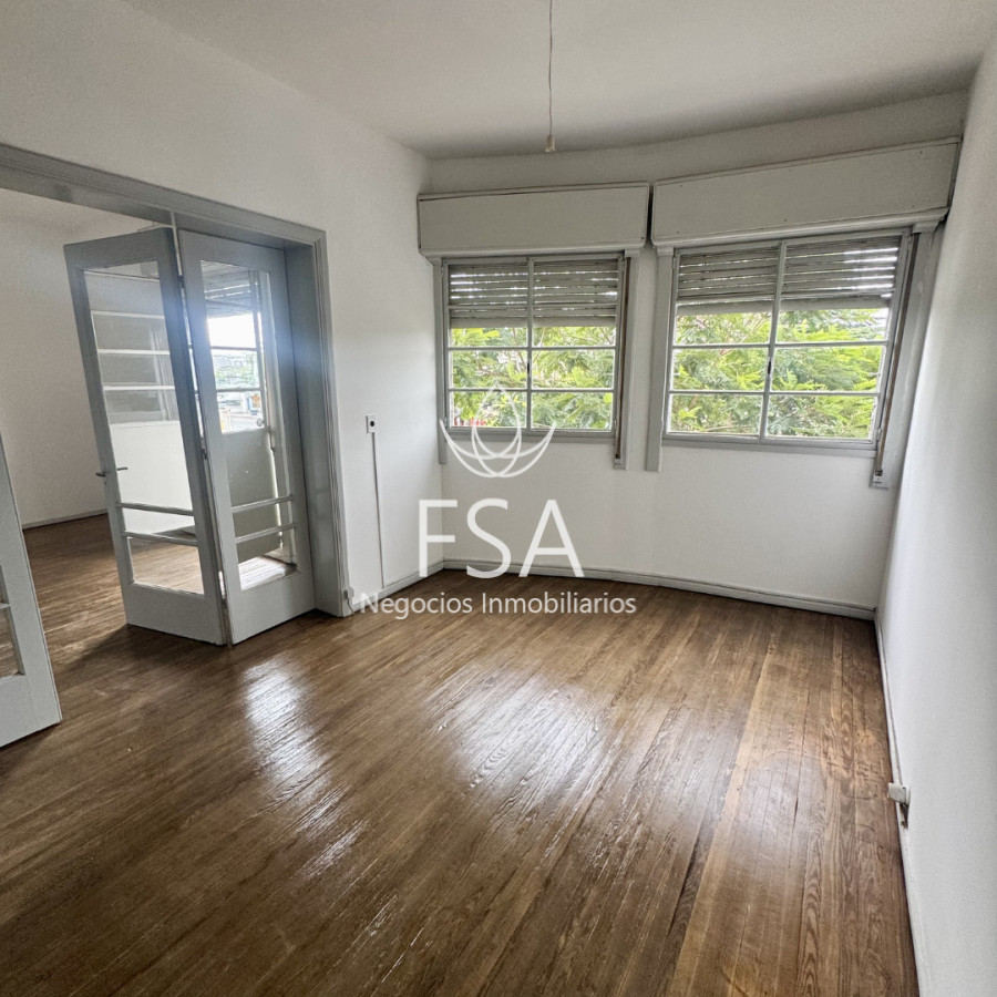 Apartamento ID.448 - Alquiler Apartamento 3 Dormitorios Balcón Prado Montevideo E