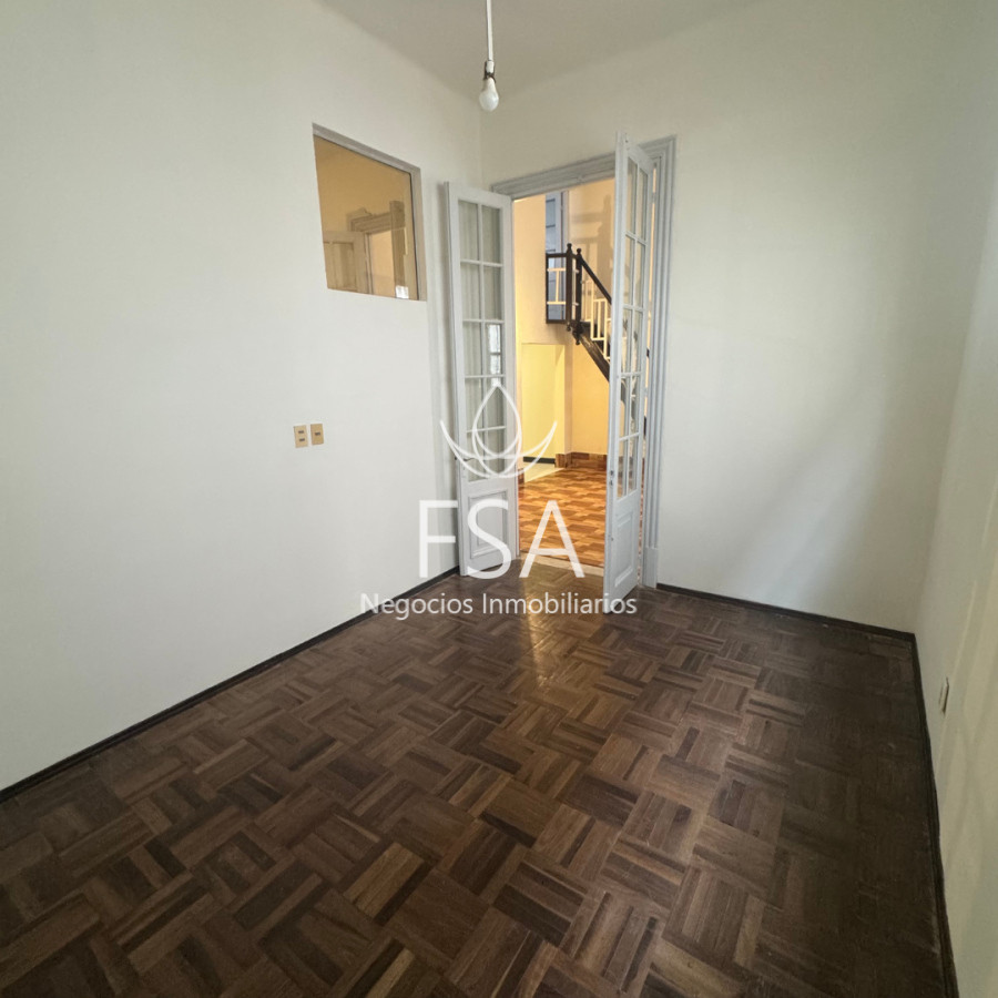 Apartamento ID.334 - Alquiler Apartamento 2 Dormitorios + Altillo Pocitos Montevideo E
