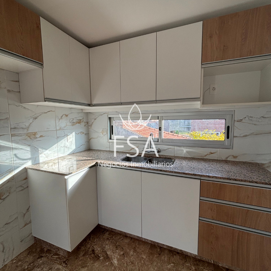 Apartamento ID.240 - Alquiler Apartamento 2 Dormitorios Terraza Estacionamiento Pinar Sur Canelones F
