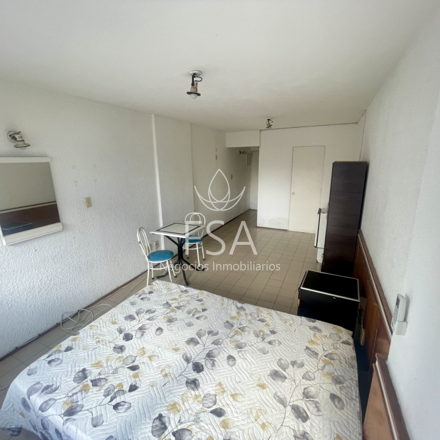 Apartamento ID.408 - Alquiler Apartamento Traspaso Monoambiente Cordon Montevideo St