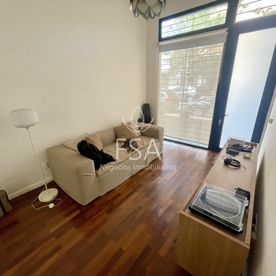 Apartamento ID.160 - Alquiler Apartamento 1 Dormitorio Loft Patio Punta Carretas Montevideo St