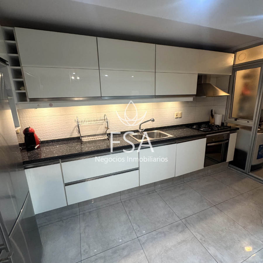 Apartamento ID.443 - Venta Apartamento 2 Dormitorios Garaje Parque Rodó Montevideo E