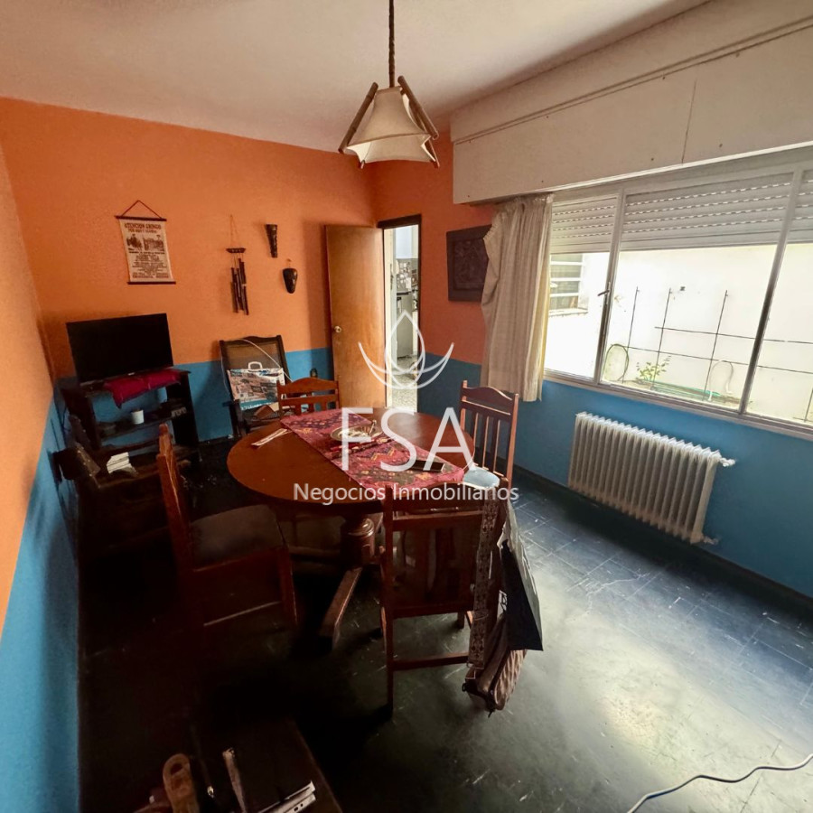 Apartamento ID.138 - Venta Apartamento 3 Plantas 6 Dormitorios 4 Baños 350 mts Barrio Sur Montevideo E