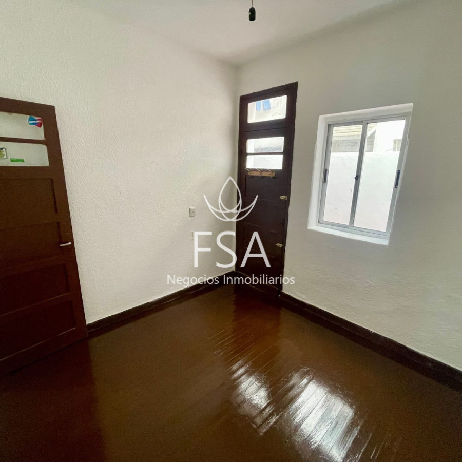 Apartamento ID.411 - Alquiler Apartamento 2 Dormitorios Patio Centro Montevideo St