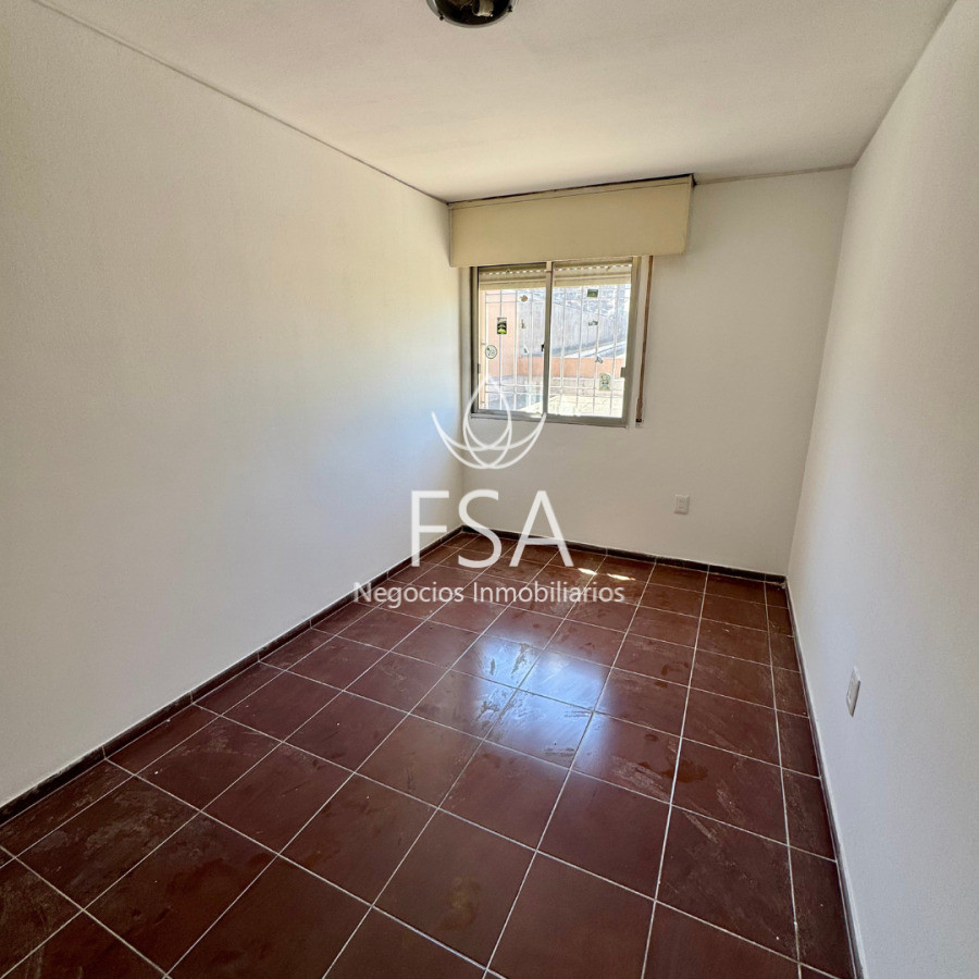 Apartamento ID.361 - Alquiler Apartamento 2 Dormitorios Balcón Garaje Aguada Montevideo E