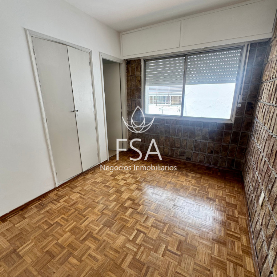 Apartamento ID.422 - Alquiler Apartamento 3 Dormitorios Garaje Punta Gorda Montevideo E
