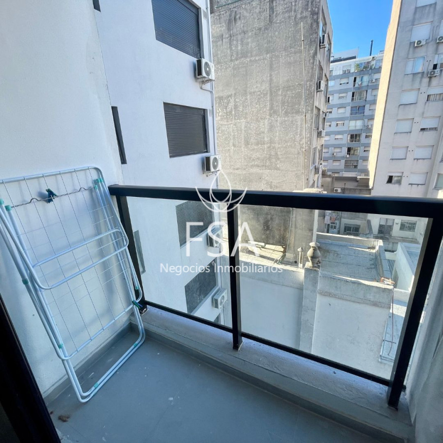 Apartamento ID.420 - Alquiler Apartamento 1 Dormitorio Garaje Balcón Cordón Montevideo St