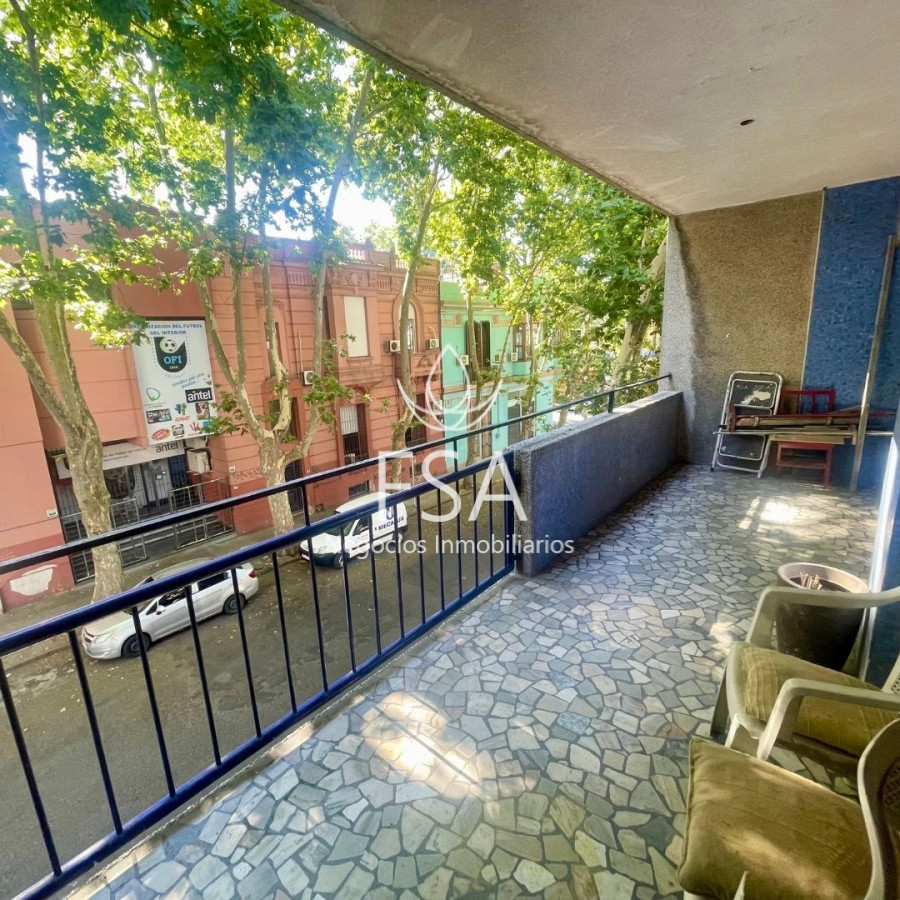 Apartamento ID.138 - Venta Apartamento 3 Plantas 6 Dormitorios 4 Baños 350 mts Barrio Sur Montevideo E