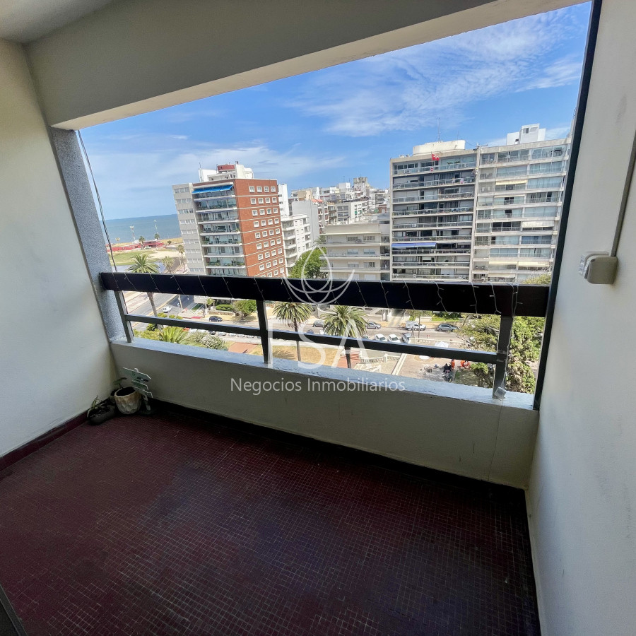 Apartamento ID.178 - Alquiler Apartamento 2 Dormitorios Balcon Al Frente Punta Carretas Montevideo St
