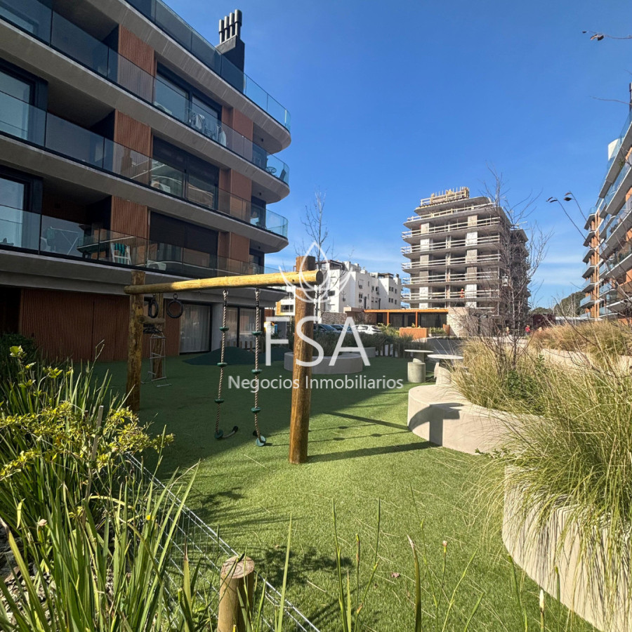 Apartamento ID.329 - Venta Penthouse 3 Dormitorios A estrenar Amplia Terraza Garaje Barra de Carrasco Canelones F