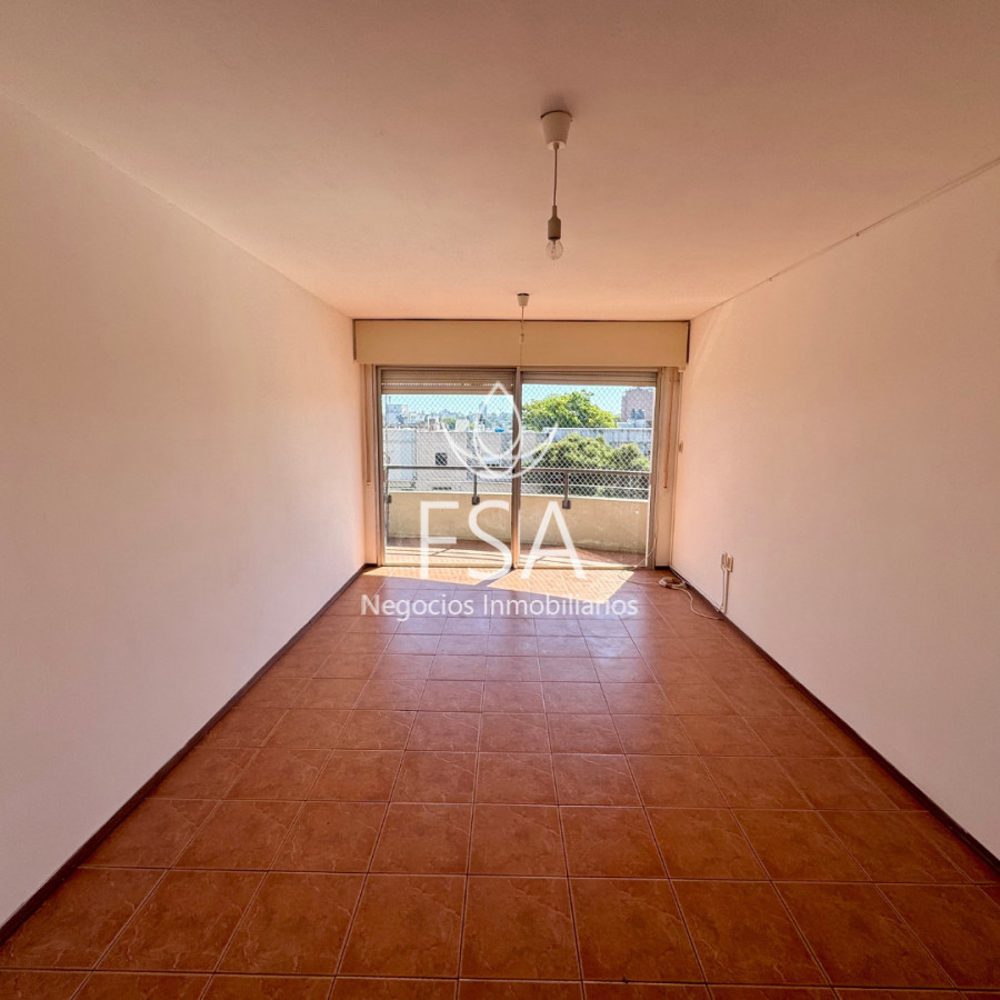 Apartamento ID.424 - Alquiler Apartamento 2 Dormitorios Garaje Parque Batlle Montevideo E