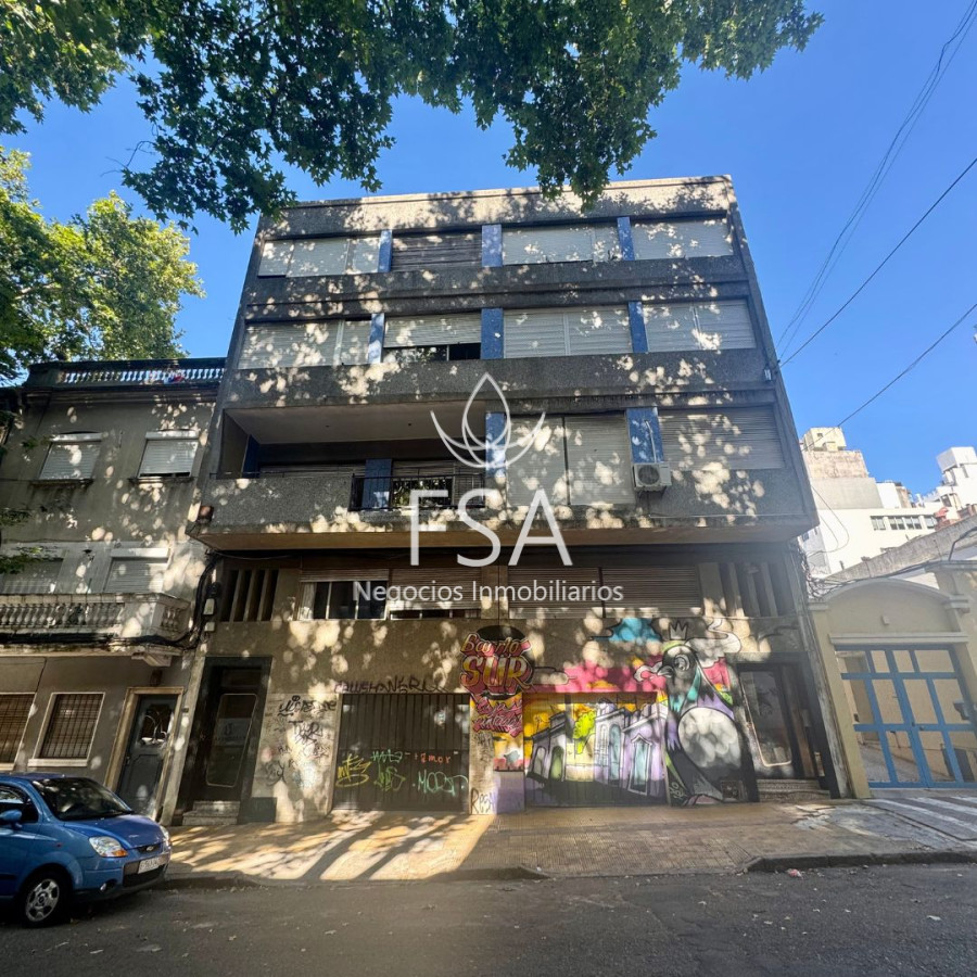 Apartamento ID.138 - Venta Apartamento 3 Plantas 6 Dormitorios 4 Baños 350 mts Barrio Sur Montevideo E