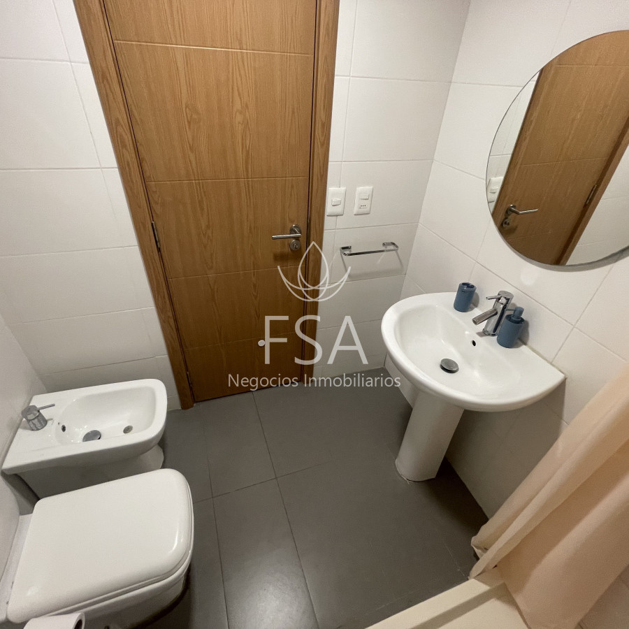 Apartamento ID.200 - Alquiler Apartamento 1 Dormitorio Amoblado Terraza Garaje Cordón Sur Montevideo St