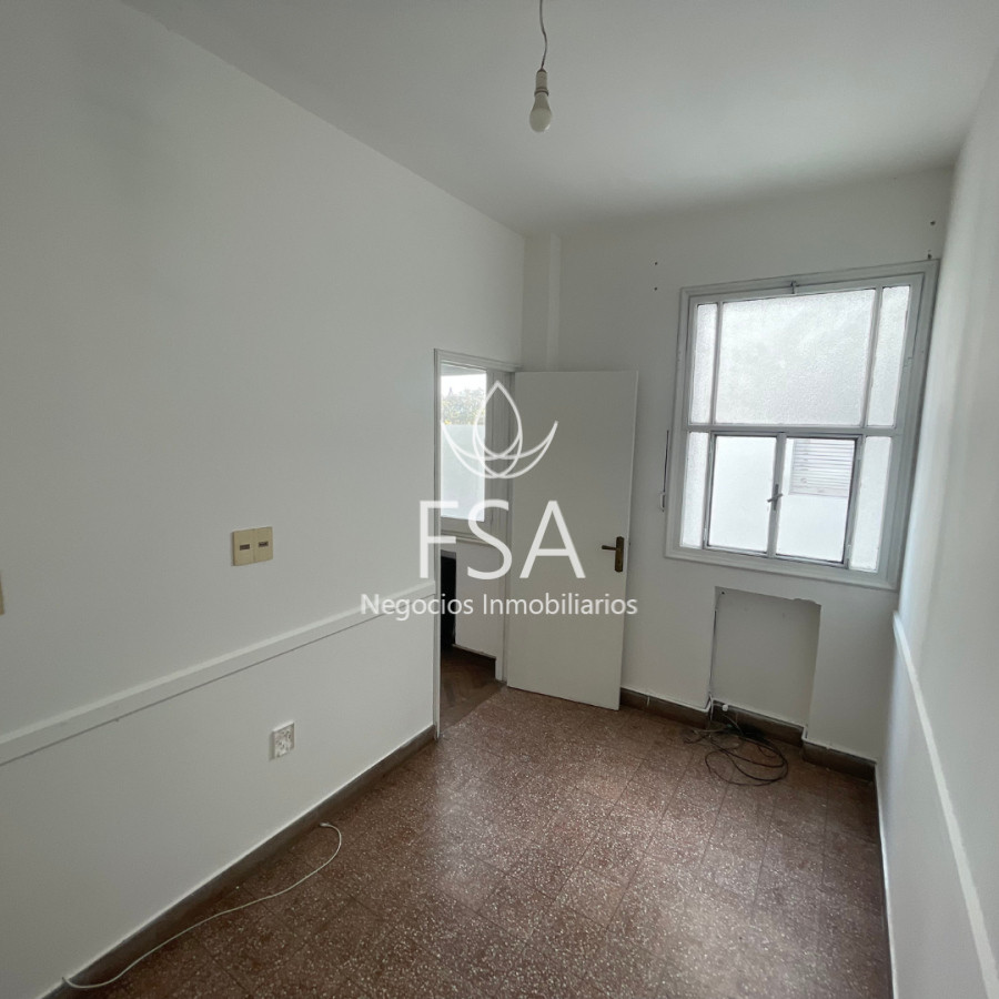 Apartamento ID.255 - Alquiler Apartamento 2 Dormitorios 2 Baños Garage Cordón Montevideo G