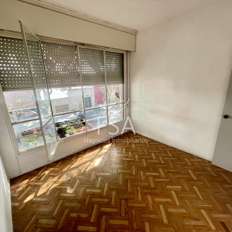 Apartamento ID.207 - Venta Apartamento 2 Dormitorios Al Frente Tres Cruces Montevideo St