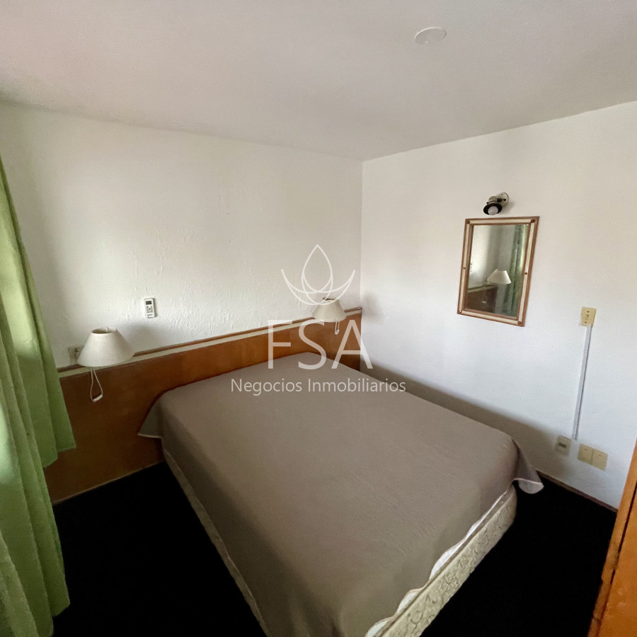 Apartamento ID.335 - Alquiler Apartamento 1 Dormitorio Terraza Exclusiva Semi Amueblado Cordon Montevideo St