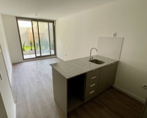 Venta Apartamento 1 Dormitorios A Estrenar Con Patio Parque Batlle Montevideo St