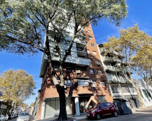 Venta Apartamento 2 Dormitorios Balcón Al Frente Tres Cruces Montevideo St