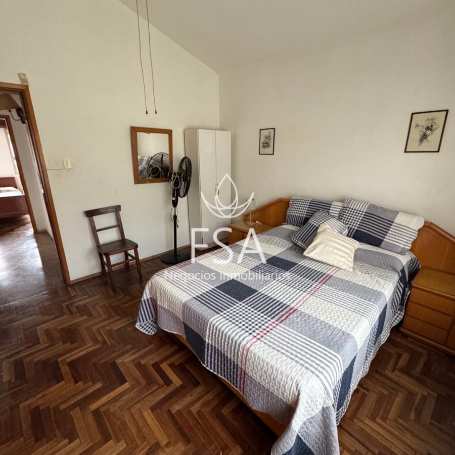 Casa ID.294 - Venta Casa 2 Dormitorios Garage Parrillero Jardín Amueblada Pinares de Atlántida Canelones G