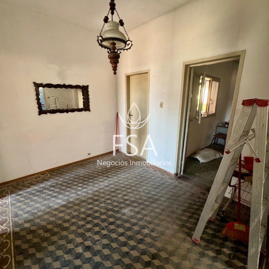 Casa ID.378 - Venta Casa 2 Dormitorios Garage Fondo Parrillero Brazo Oriental Montevideo G