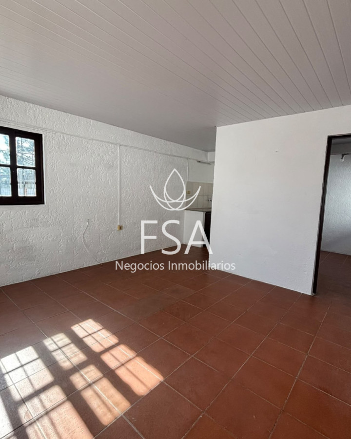 Casa ID.534 - Alquiler Apartamento 1 Dormitorio 1 baño Patio Sobre Interbalnearia Sur El Pinar F